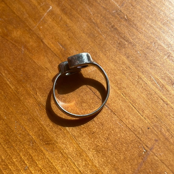 Ring - Picture 5 of 8